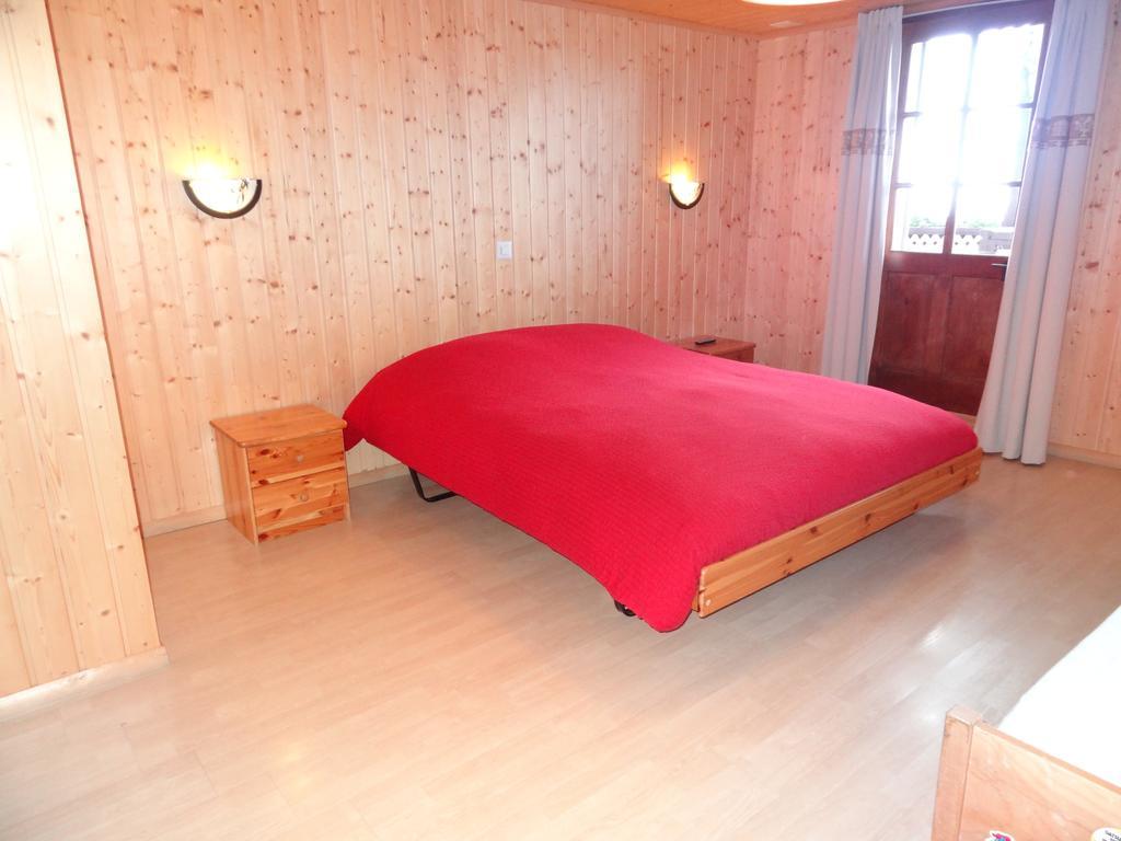 Helvetia Bed & Breakfast Troistorrents Bilik gambar