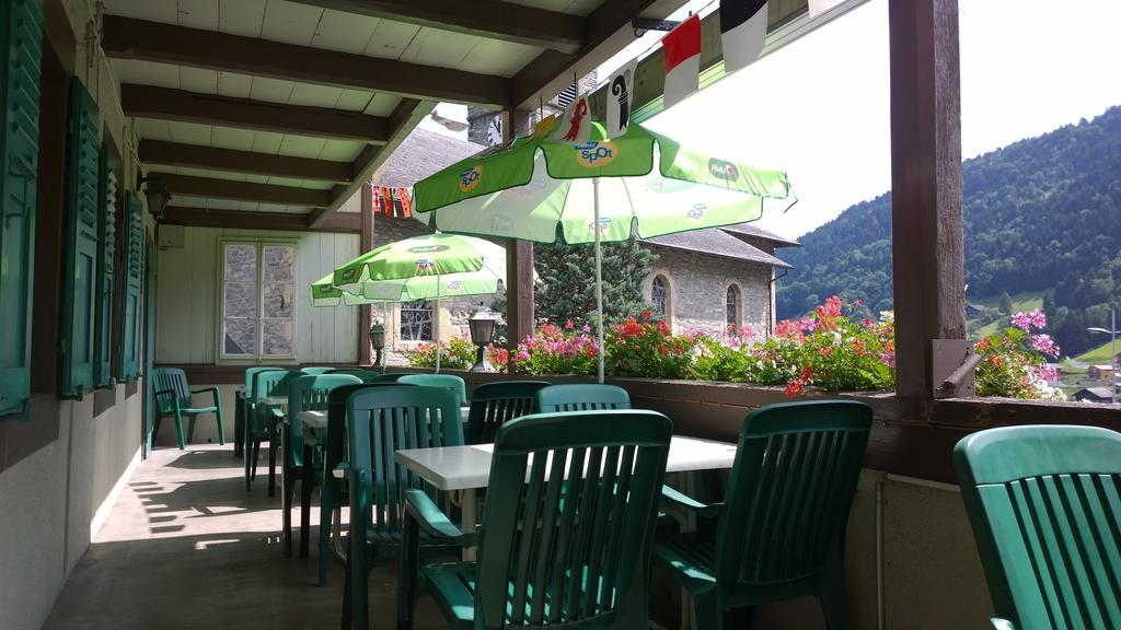 Helvetia Bed & Breakfast Troistorrents Luaran gambar